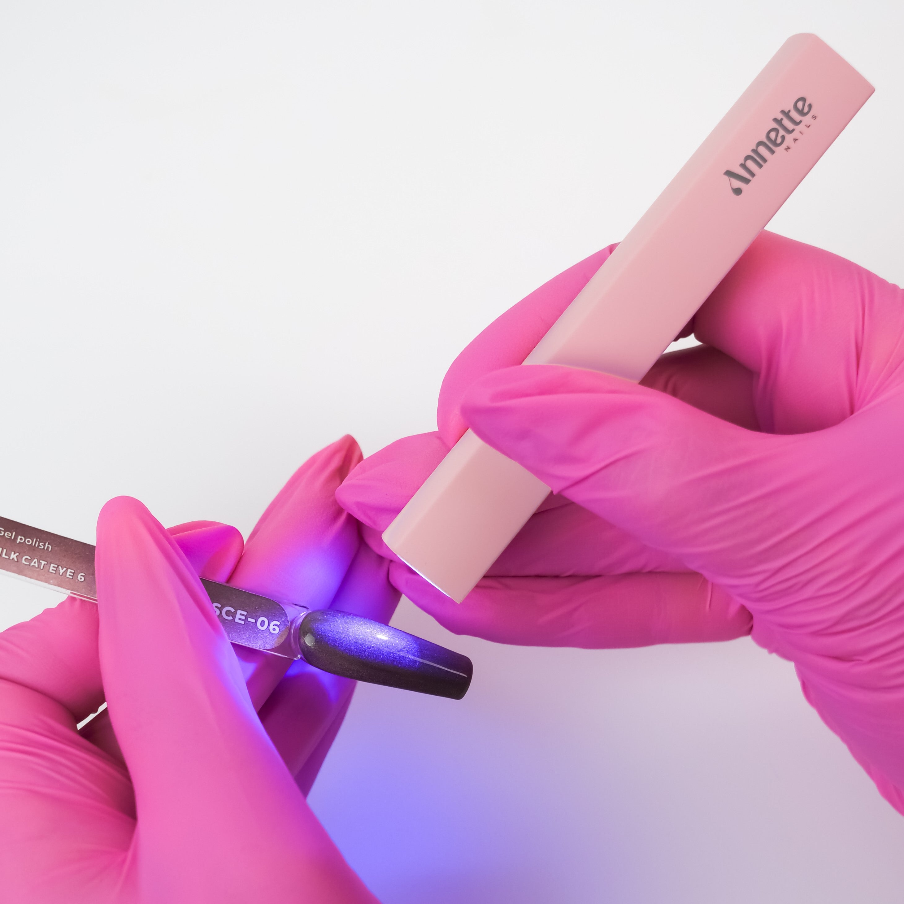 Lampa UV Mini Portabila Annette Nails, 3W